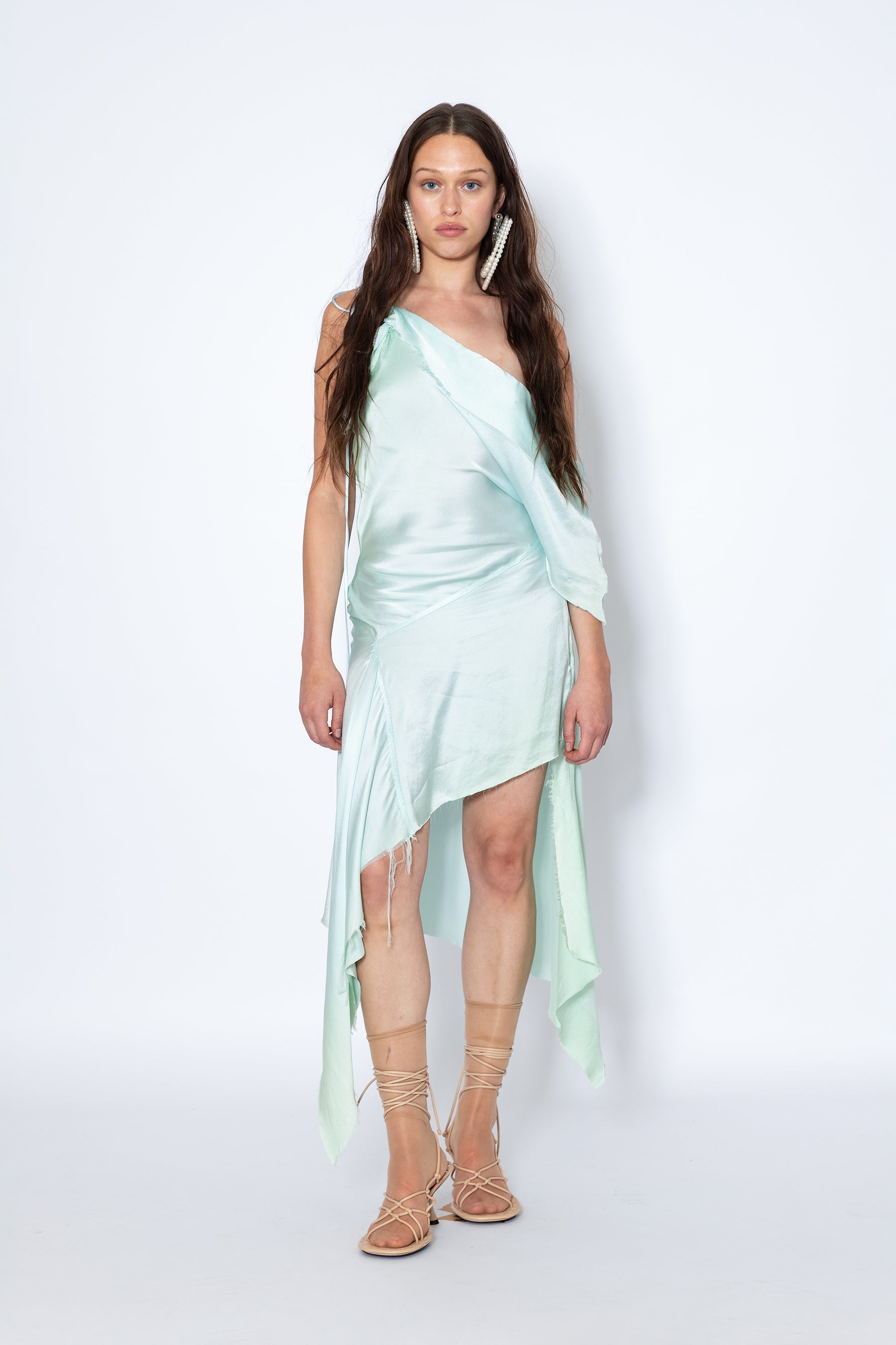 Model wears Silk asymmetric hem raw edge one-shoulder top Jade Cropper front view